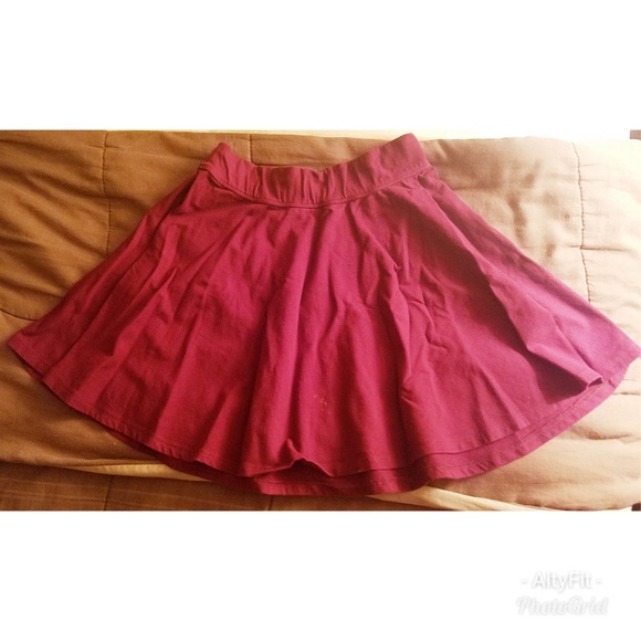 Maroon Skater Skirt - Picture 1 of 2